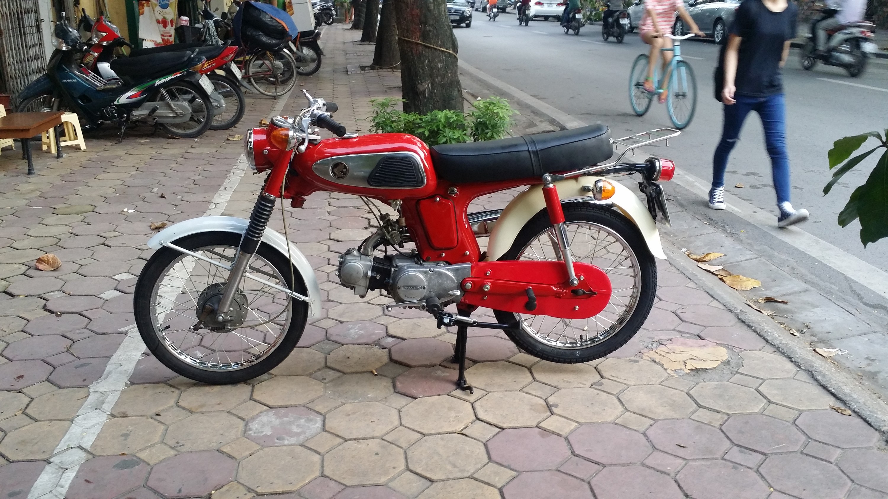 Vietnam Motorcycle Pictures images