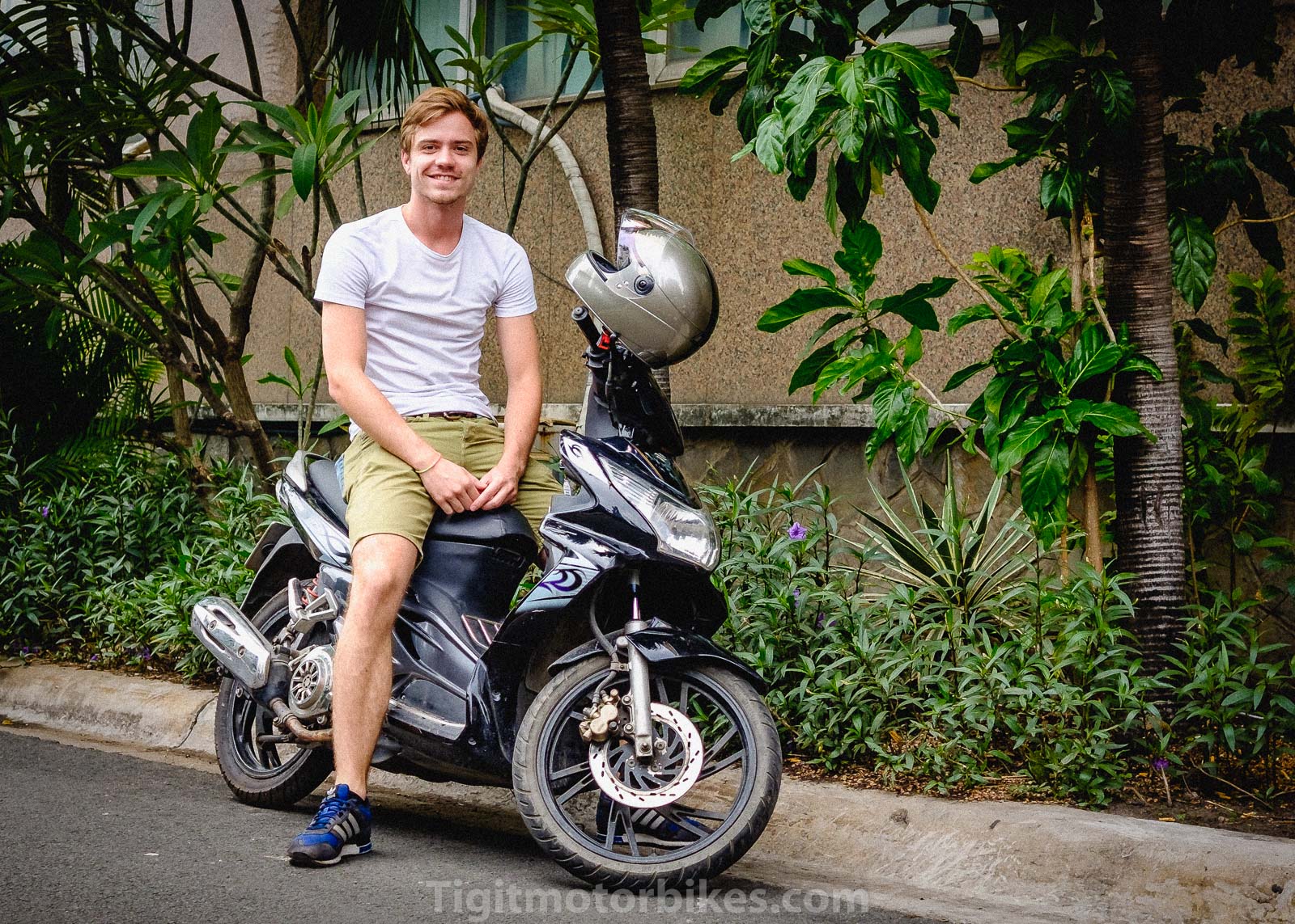 Suzuki Hayate Vietnam Scooter