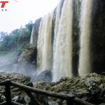 Bai Dai waterfall trash platform