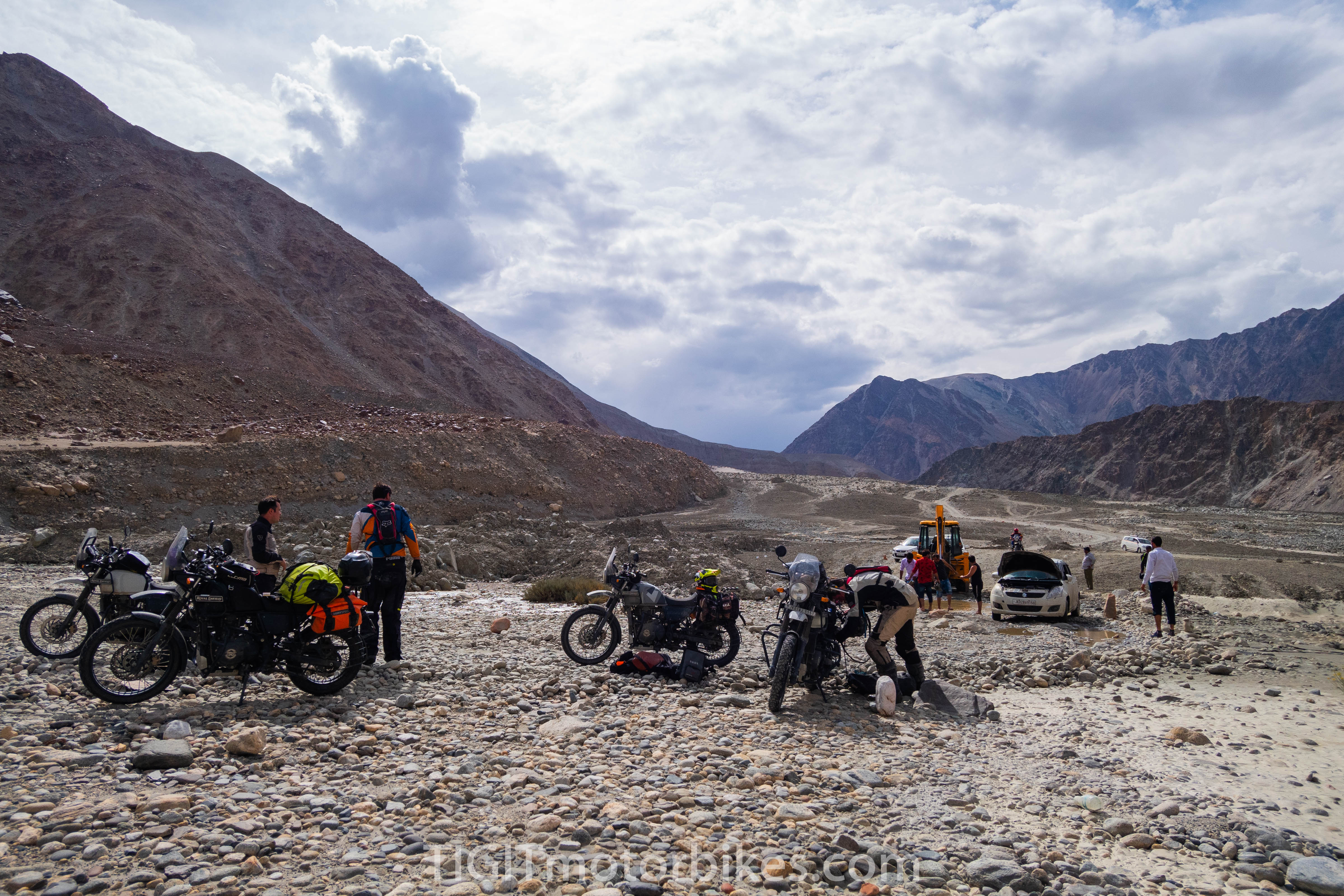 Destroyed roads Himalayas