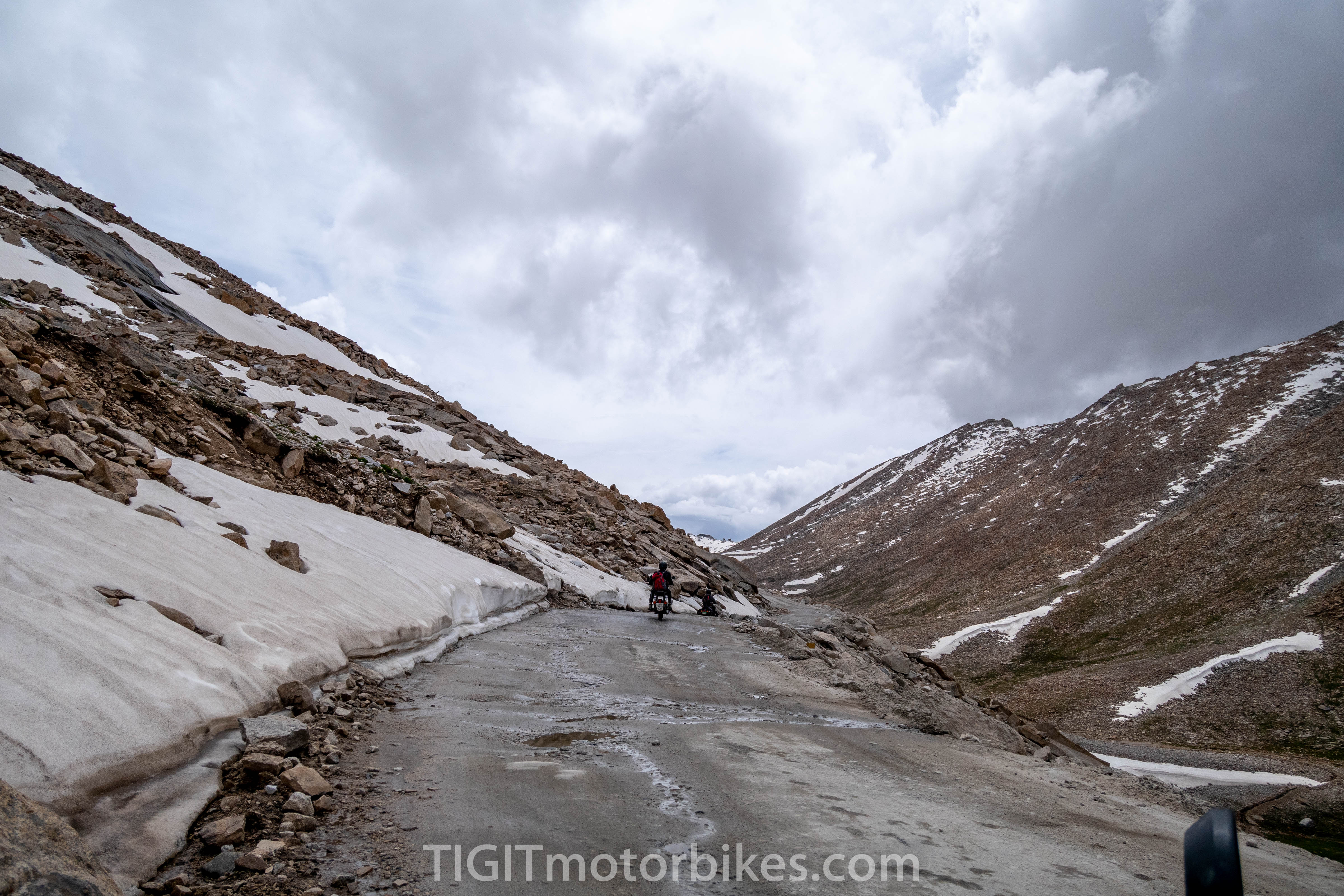 Crazy roads in the Himalayas