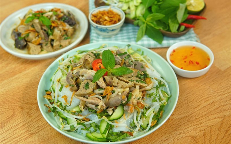 Chicken noodles Chicken noodles