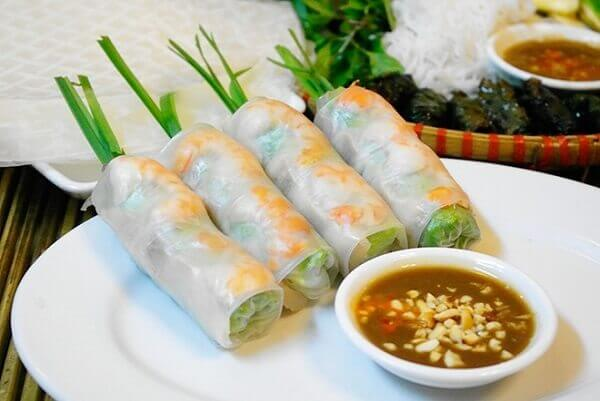 Rice paper spring rolls